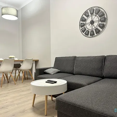 Apartment Stary Anchor