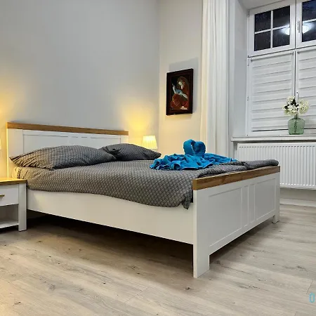 Apartment Stary Anchor *